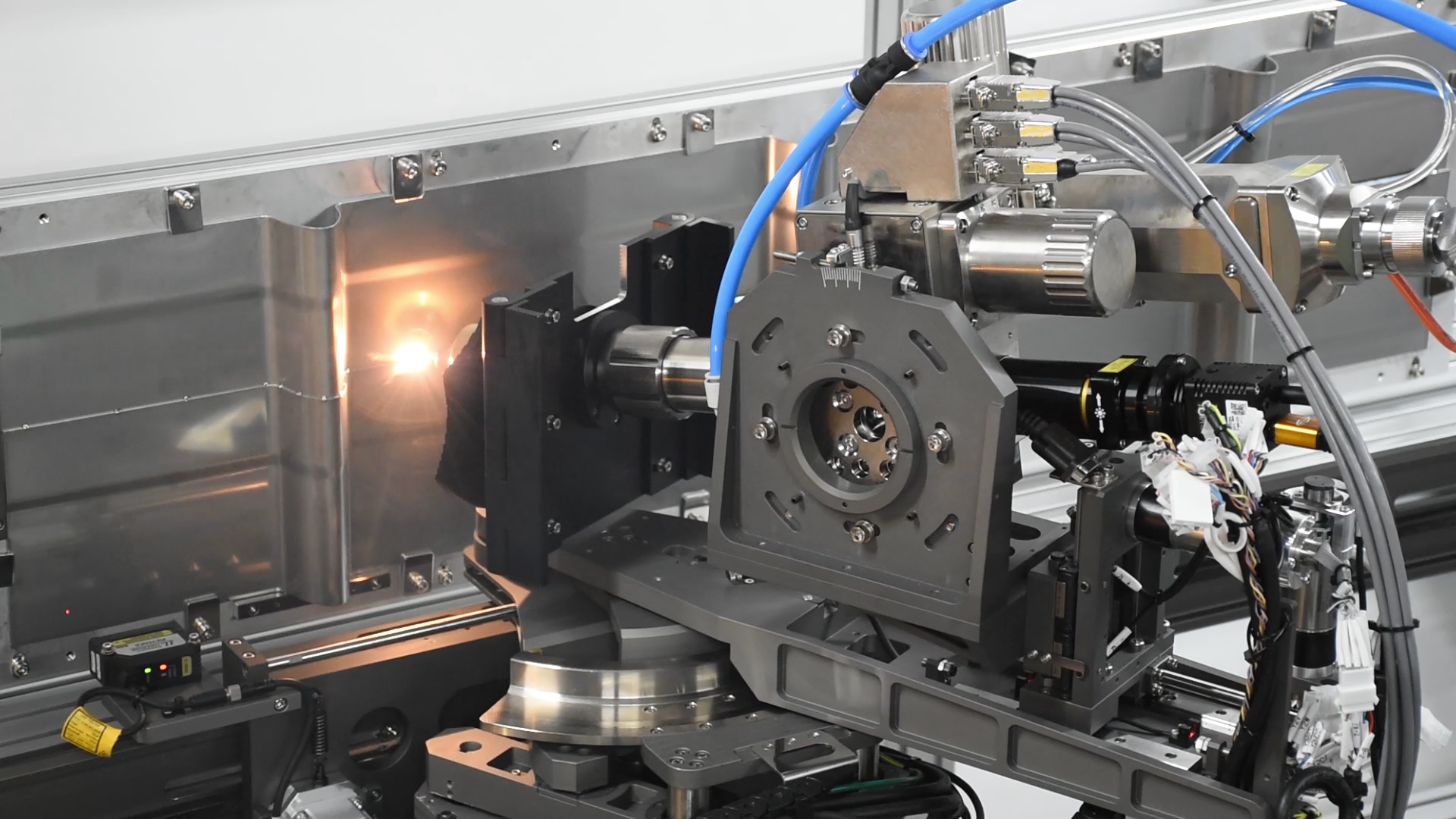 Membrane Welding System (LNG-SUS)
